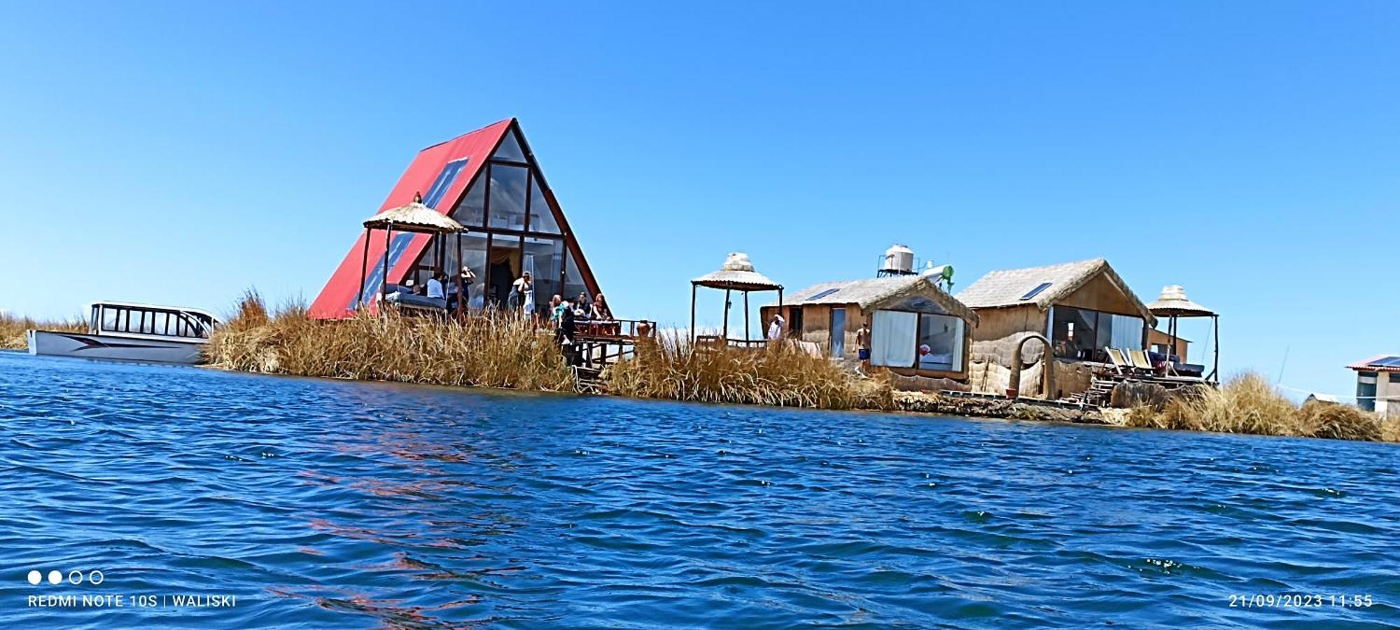 Uros Waliski Lodge Пуно Номер фото