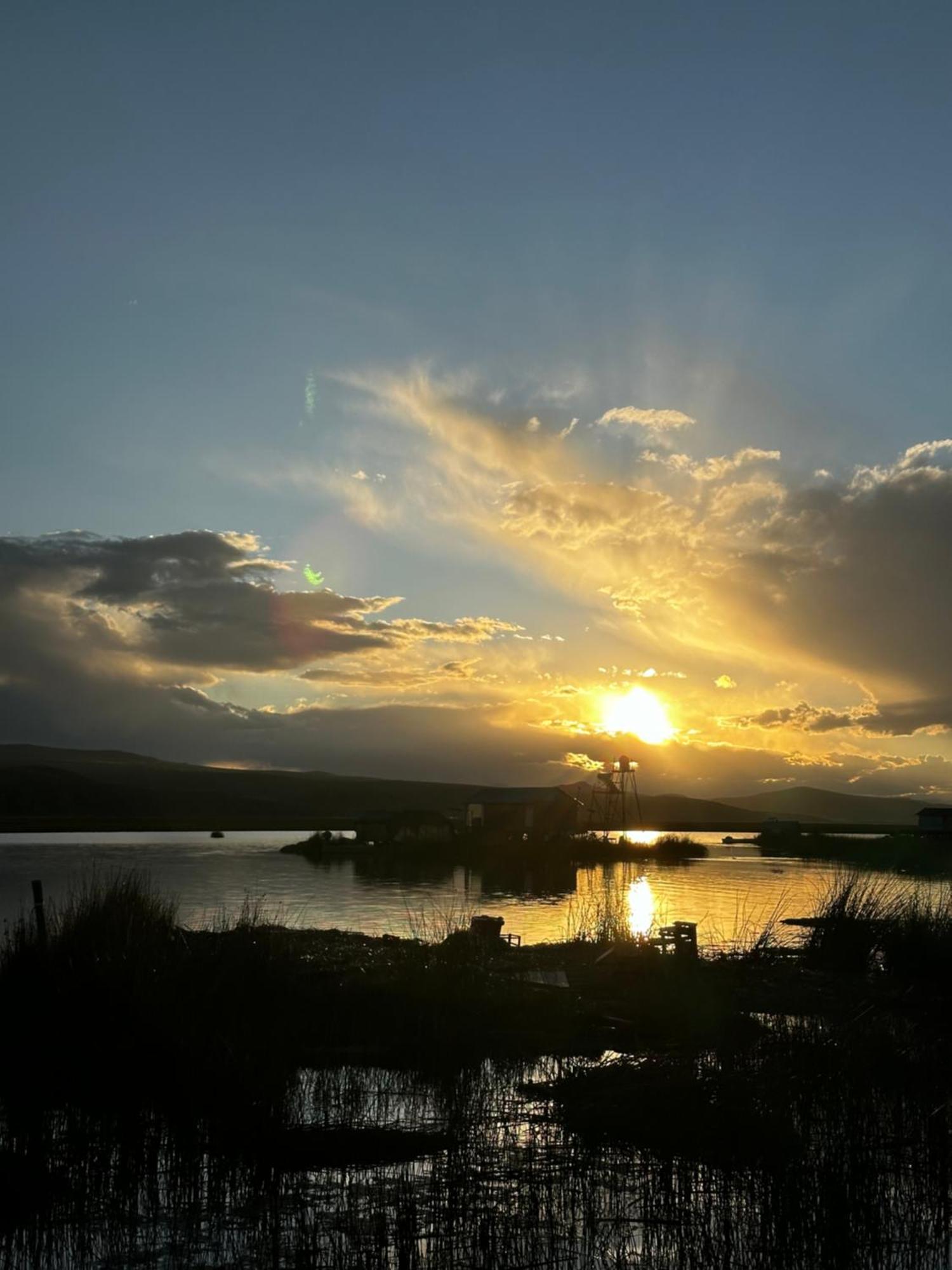 Uros Waliski Lodge Пуно Экстерьер фото