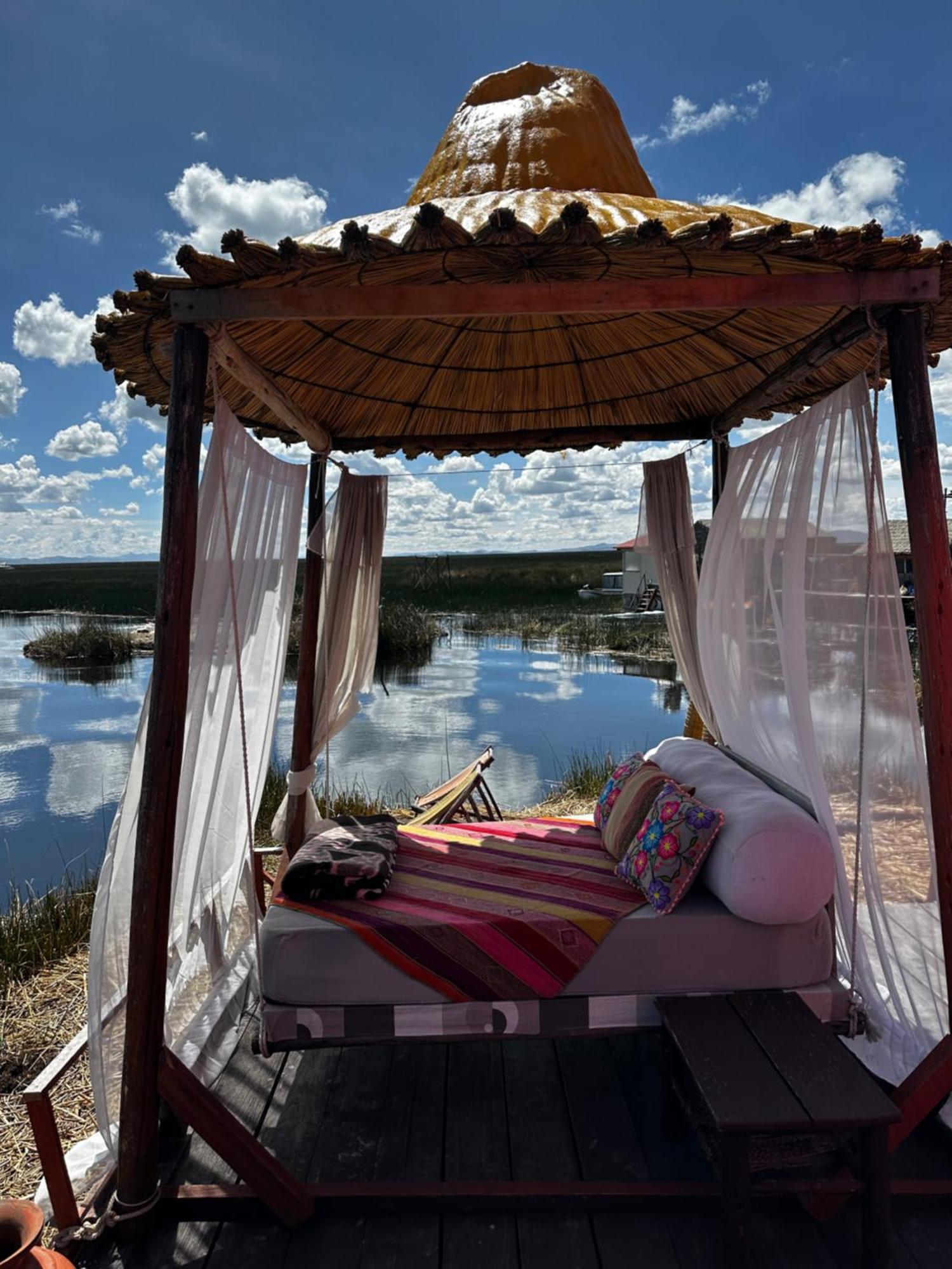 Uros Waliski Lodge Пуно Экстерьер фото