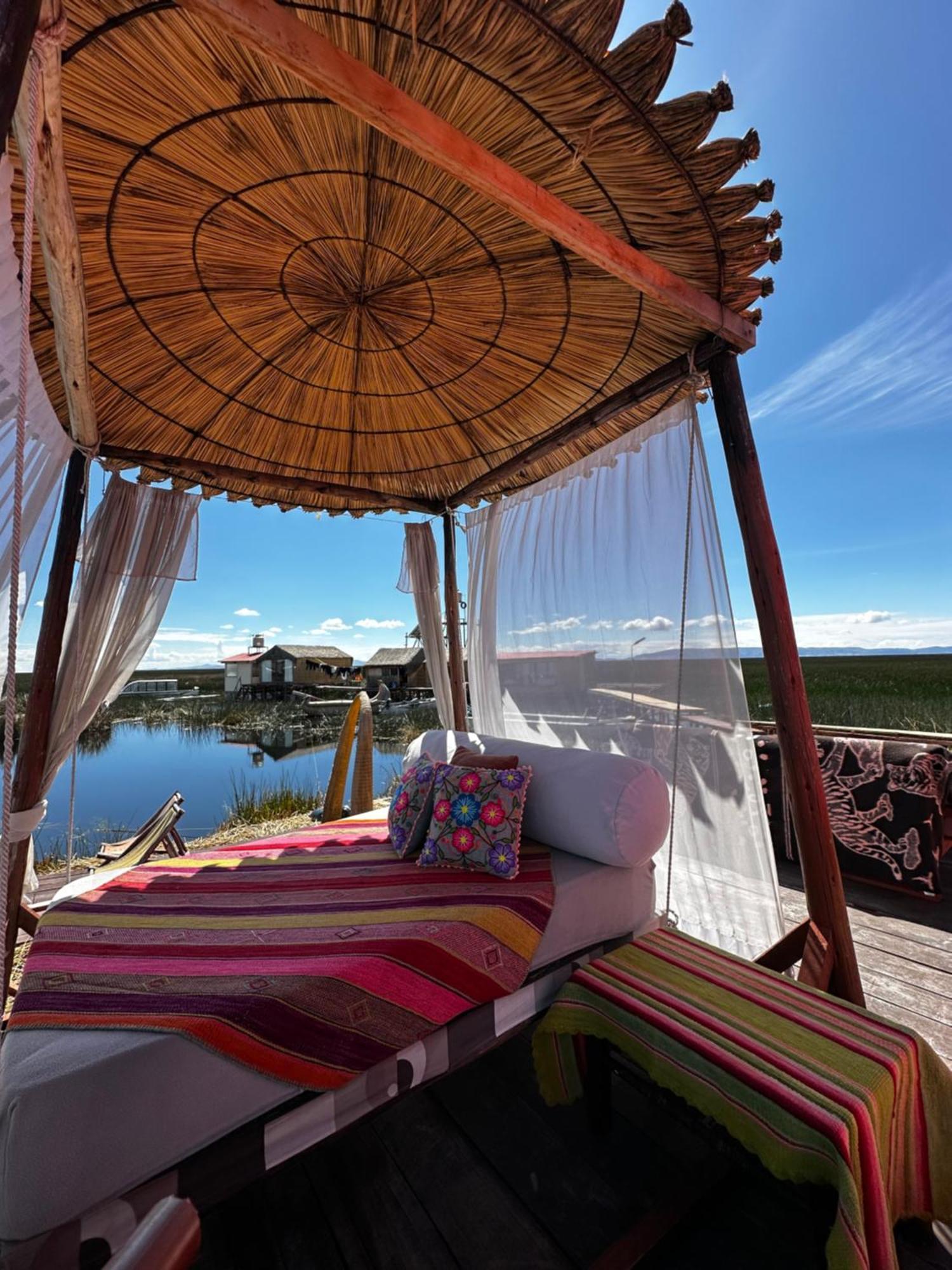 Uros Waliski Lodge Пуно Экстерьер фото