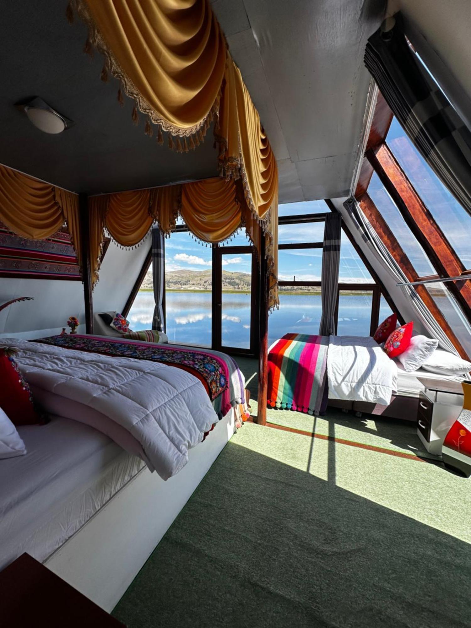 Uros Waliski Lodge Пуно Экстерьер фото