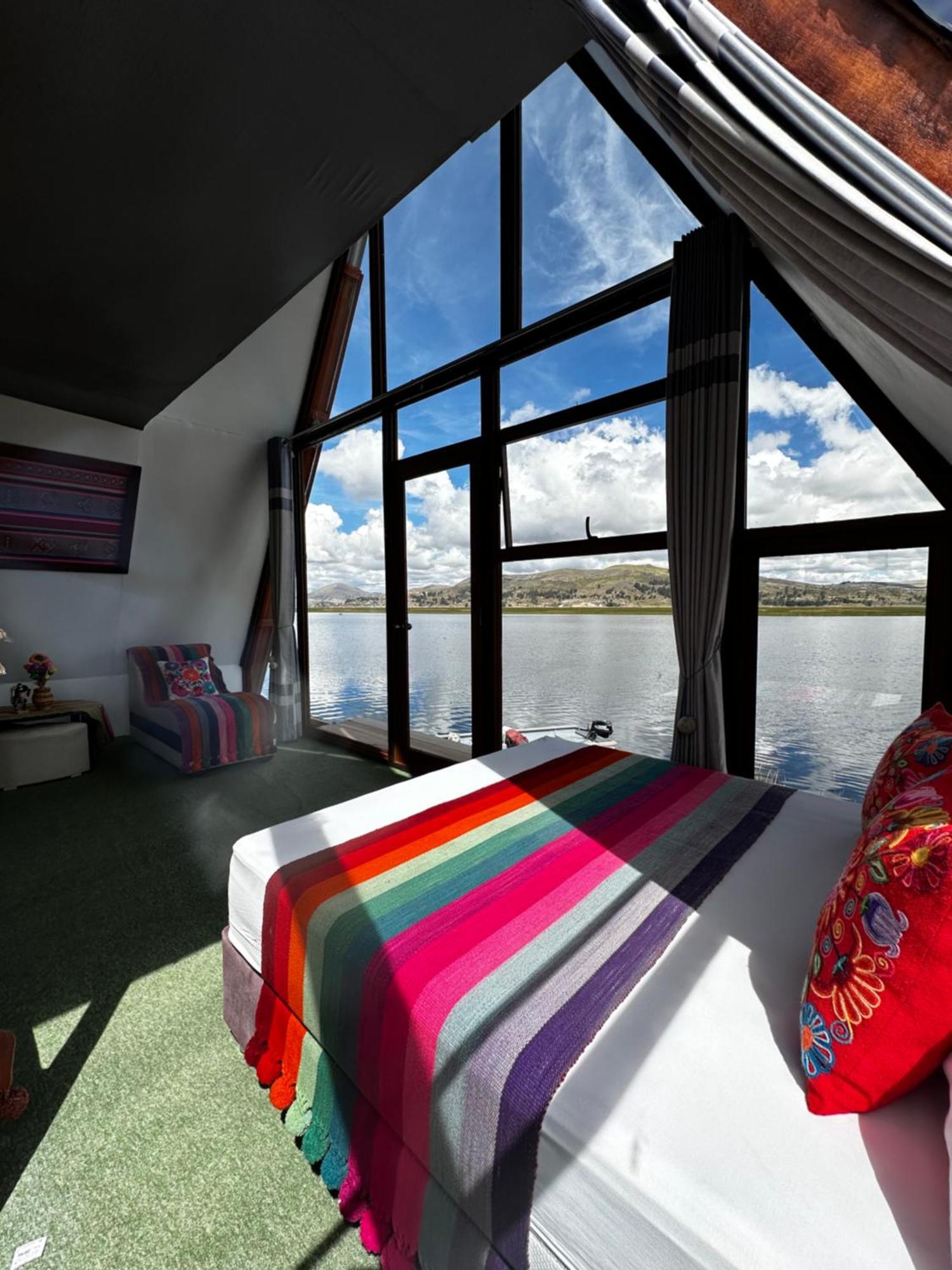 Uros Waliski Lodge Пуно Экстерьер фото