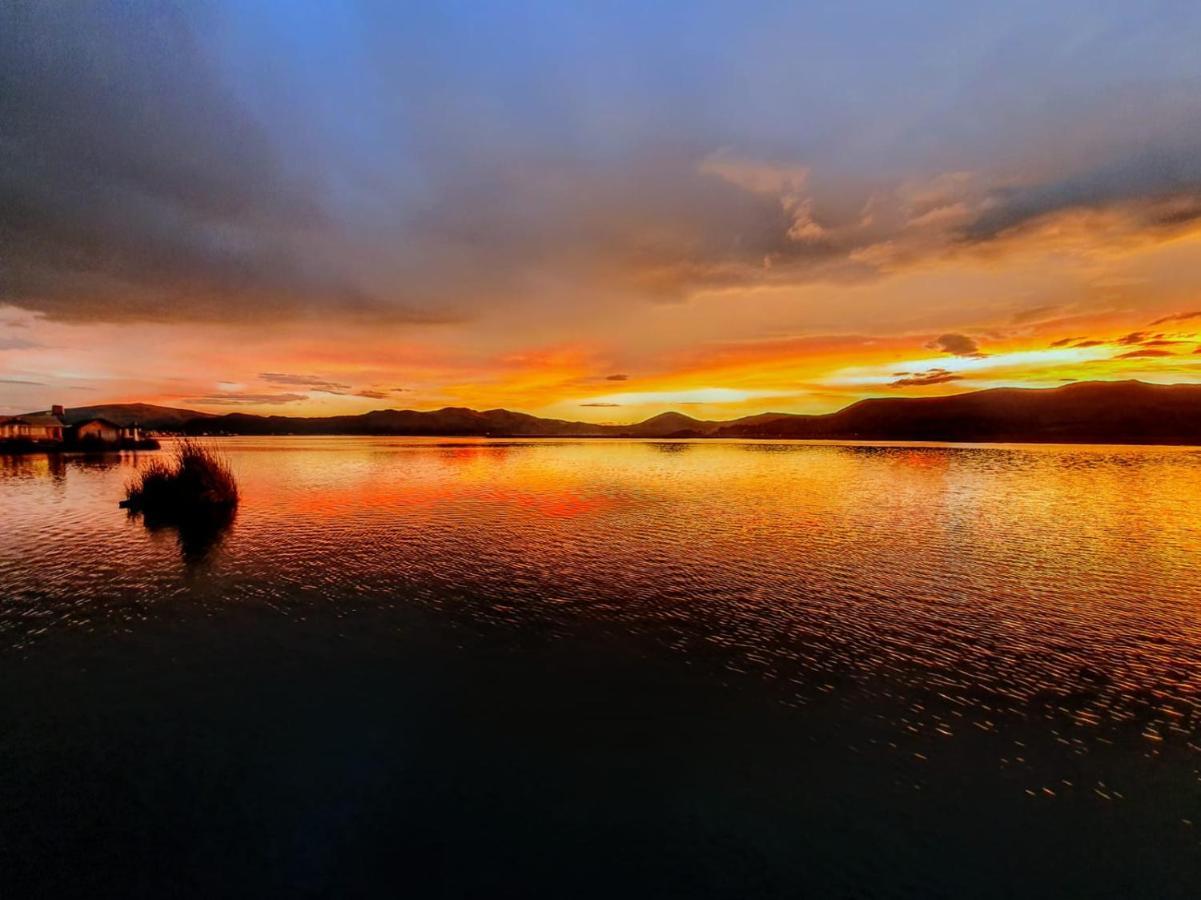 Uros Waliski Lodge Пуно Экстерьер фото